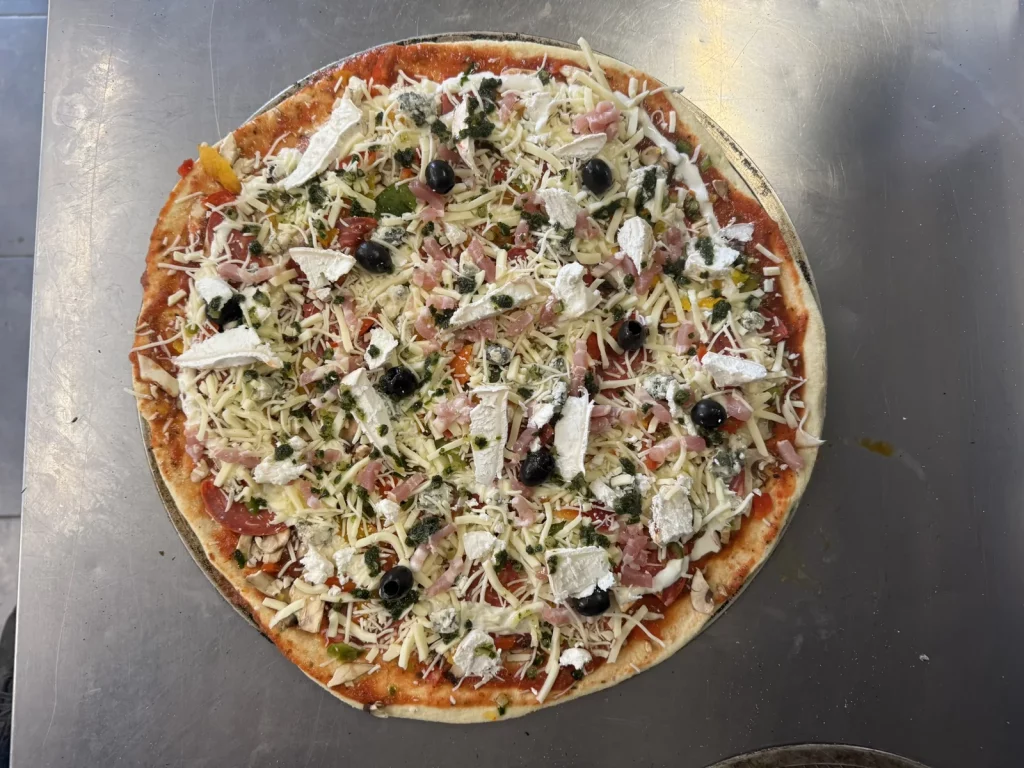 Pizza artisanale photographiée chez L’As De Pizz (6)