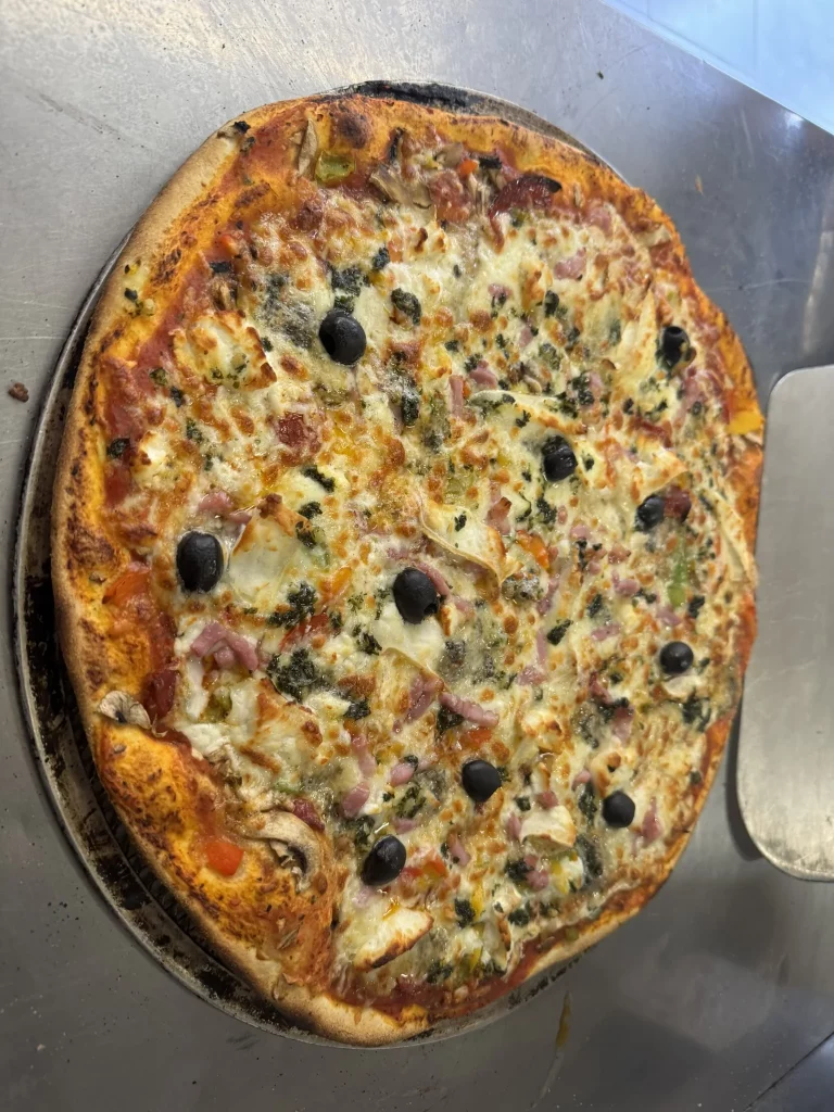 Pizza artisanale photographiée chez L’As De Pizz (7)