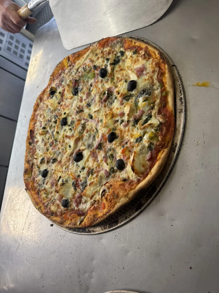 Pizza artisanale photographiée chez L’As De Pizz (8)