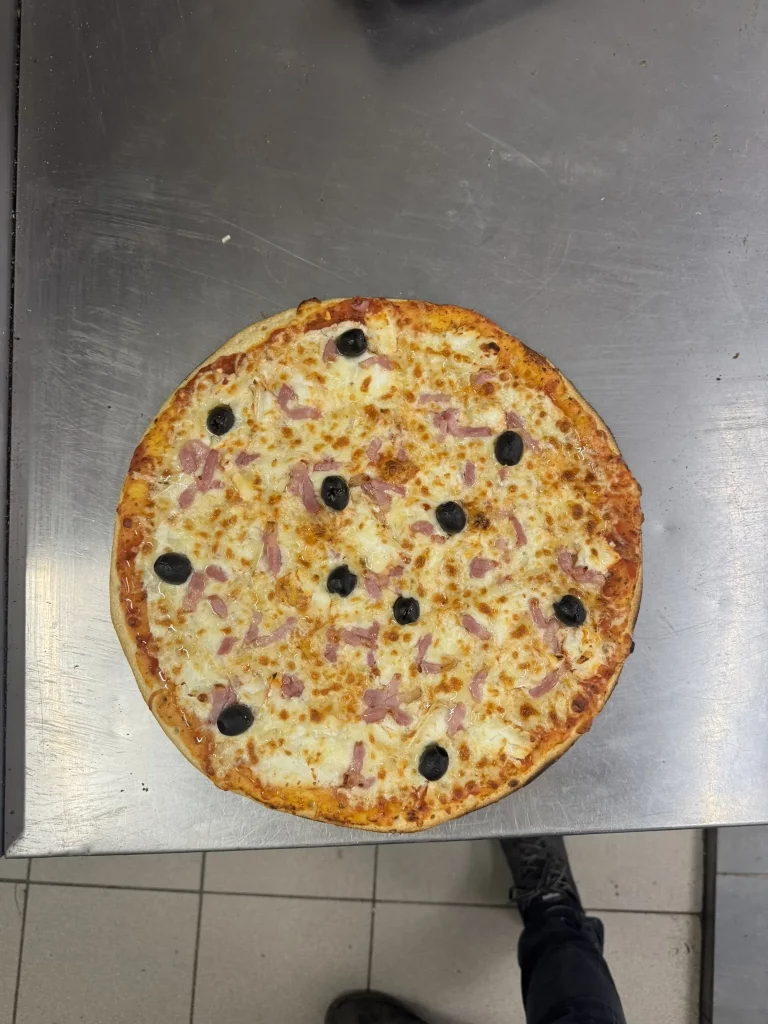 Pizza artisanale photographiée chez L’As De Pizz (13)