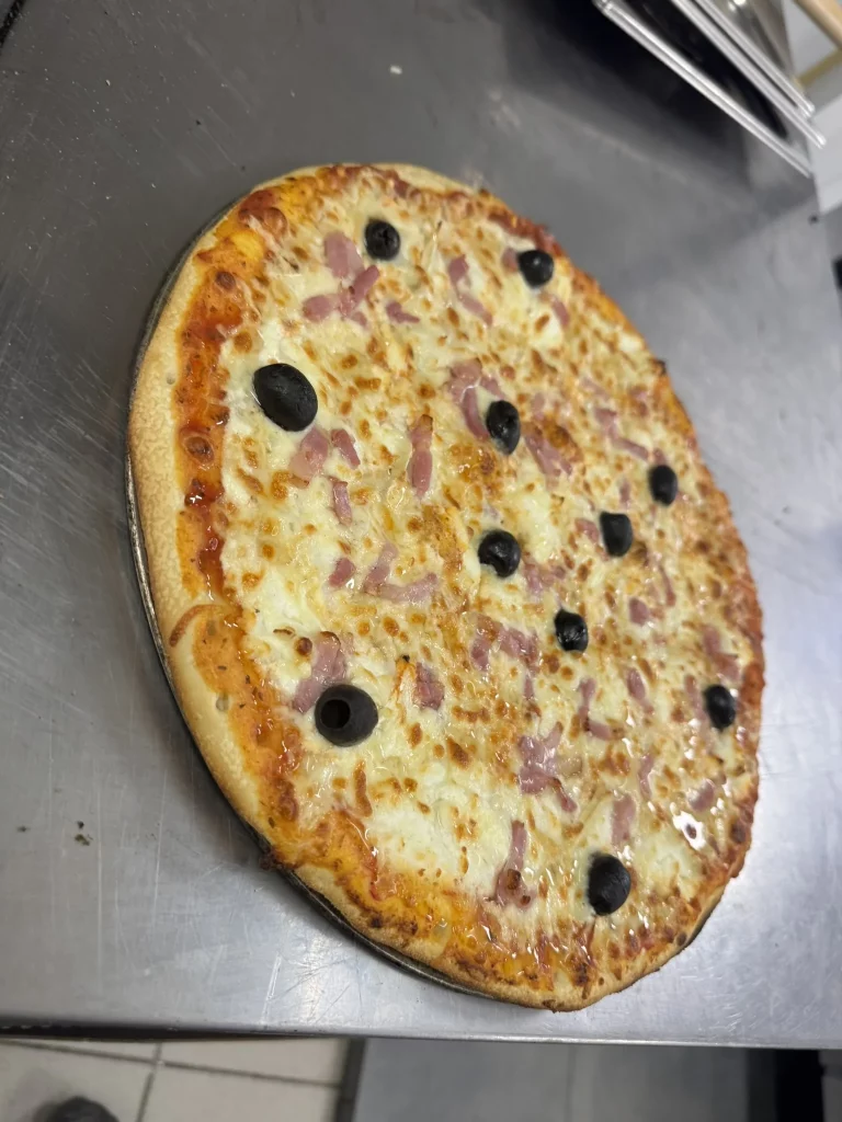 Pizza artisanale photographiée chez L’As De Pizz (14)