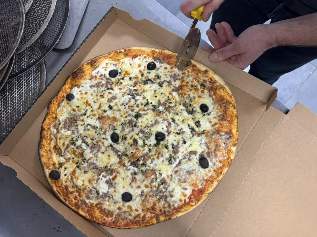 Pizza artisanale photographiée chez L’As De Pizz (22)